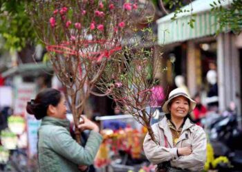 Tết cổ truyền của nước ta bắt đầu tính theo ngày Âm lịch