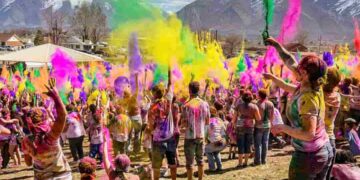 Thời gian và địa điểm tổ chức lễ hội Holi tại đất nước Ấn Độ