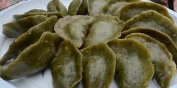 Bánh khúc làng Diềm - Ẩm thực của hội Lim