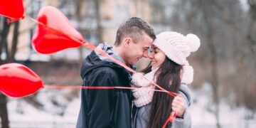 Valentine Đỏ là gì? Sự khác nhau giữa ngày Valentine Trắng và Đen