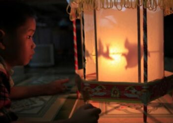 Cách làm lồng đèn kéo quân