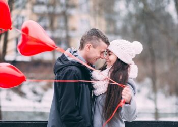 Valentine Đỏ là gì? Sự khác nhau giữa ngày Valentine Trắng và Đen